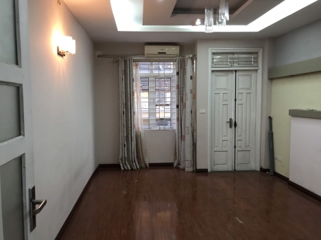 Chính Chủ cho thuê phòng tại Quan Hoa, Nguyễn Khang, Nguyễn Khánh Toàn, Cầu Giấy, Hà Nội.