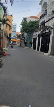 Chính chủ bán nhà HXH Hoàng Việt, Tân Bình, 5.8 tỷ– 0378933775