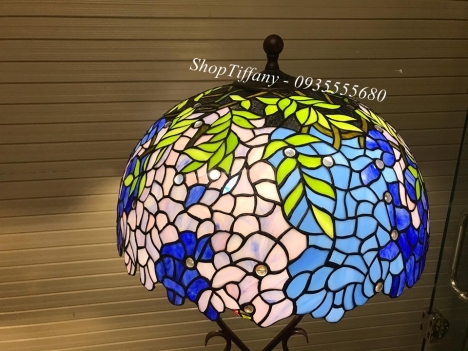 Đèn cây Tiffany hoa đậu