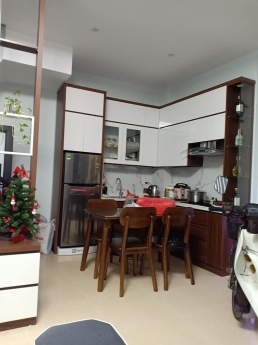Chùa Bộc nhà mới 36m2*5T Oto cách 10m. Giá 4,35 Tỷ