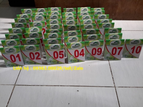 Biển đánh số bàn bằng mica Đài Loan siêu xinh