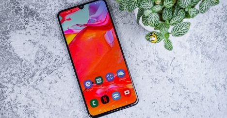 Chào đón giáng sinh Tabletplaza siêu giảm giá Samsung A70