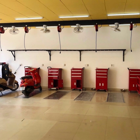 Tủ đồ nghề 3 ngăn 2 cánh