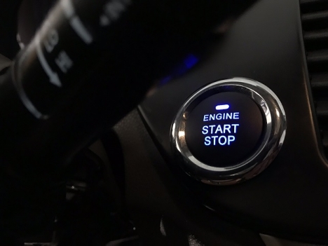 Pajero Sport tiện ích với bộ Start Stop Smartkey