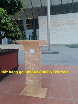 Tỏa sáng với bục phát biểu mica tuyệt đẹp