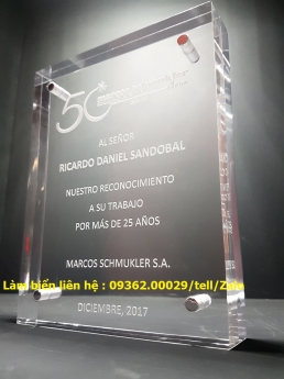 Biển chỉ dẫn mica siêu đẹp cho mọi không gian 