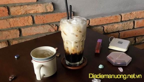 Quán Cafe, Đá Xay, Trà Sữa Bia Úp Ngược Ngon Quận 1