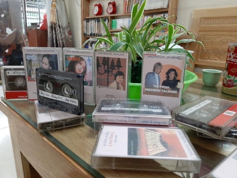 băng cassette chương trình theo yêu cầu
