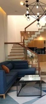 Cần tiền bán nhà cực hiếm 2 số Lạc Long Quân 79 m2 giá chỉ 7.7 tỷ P11 Tân Bình