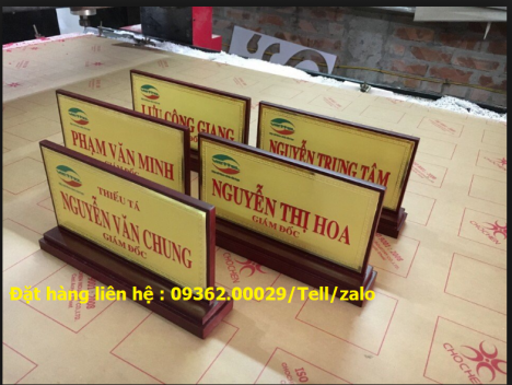 Biển quảng cáo hoành tráng bằng mica Đài Loan.