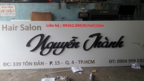 Biển quảng cáo hoành tráng bằng mica Đài Loan.