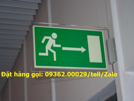 Biển toilet - biển WC, Biển nhà vệ sinh bằng mica