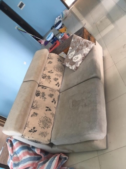 bọc lại ghế sofa bẩn cũ rách , thành mới sang trọng