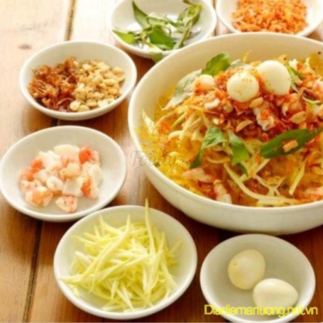Bánh Tráng Cô Thư - Quán Bánh Tráng Trộn Ngon Quận 4