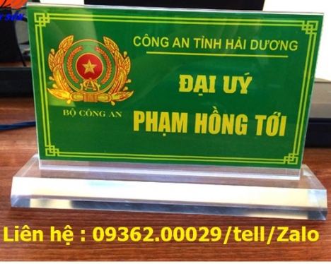 Biển chức danh bằng mica Đài Loan siêu sang chảnh.