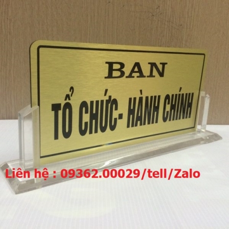 Biển chức danh bằng mica Đài Loan siêu sang chảnh.