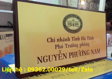 Biển chức danh bằng mica Đài Loan siêu sang chảnh.
