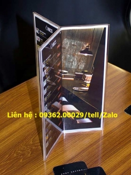 Kệ đựng tờ rơi đẹp tuyệt lại có thể xoay tròn