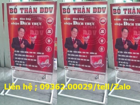 Muôn sắc màu Standee bằng mica 