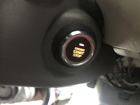 Innova - Đóng mở cửa tự động với Smartkey | carviet.net