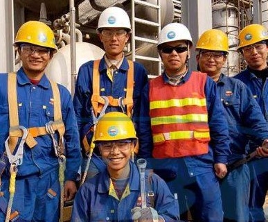 Quần áo, mũ, dày và phụ kiện bảo vệ và bảo hộ lao động