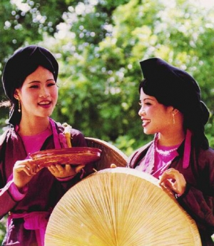 Hát quan họ phục vụ hội nghị, tiệc cưới...