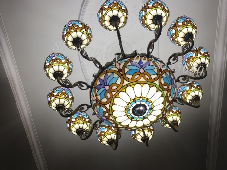 Bộ đèn chùm Tiffany họa tiết sen tây