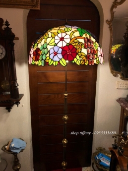 Đèn Tiffany chân đồng hoạ tiết Hoa Nho.