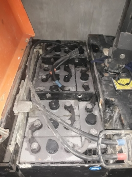 Bán và cho thuê xe nâng điện BT