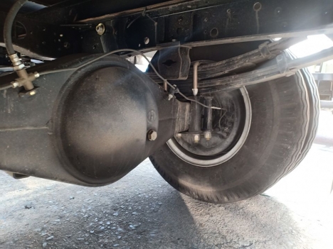XE TẢI JAC L250 2T4 THÙNG 4M4