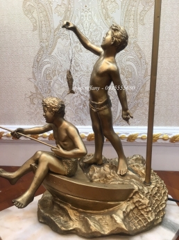 Đèn tiffany tượng đồng ngủ cao cấp.