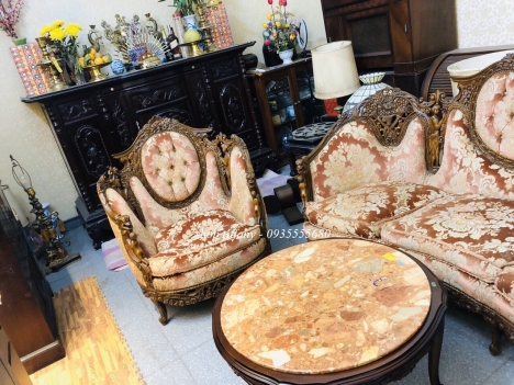 Giao lưu bộ sofa Pháp cổ.