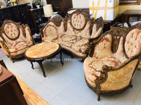 Giao lưu bộ sofa Pháp cổ.