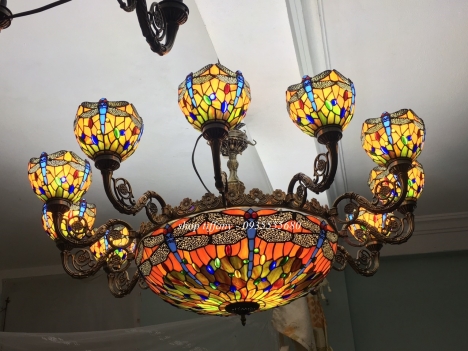 Giao lưu đầu xuân bộ đèn chùm tiffany hoạ tiết chuồn chuồn.