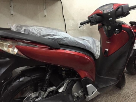 Bán Gấp SH150i Màu Đỏ Đen Đời 2013 Nhập Ý