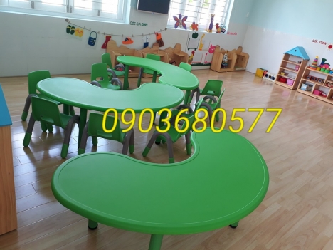 Nơi bán bàn và ghế nhựa mầm non dành cho trẻ nhỏ giá TỐT