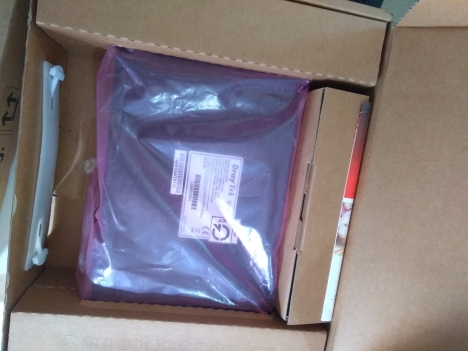 Cần thanh lý hàng dự án Router Vigor 2960 hàng mới 99% trôi bảo hành nên pass lại cho anh em nào cần