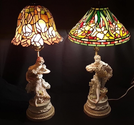 Đôi đèn tiffany Mỹ đôi trai tài gái sắc bằng sứ cổ
