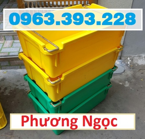 Sóng nhựa bít A2 có quai xách, thùng nhựa đựng đồ cơ khí