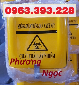 Thùng vận chuyển chất thải nguy hại sau xe máy, thùng chở rác y tế