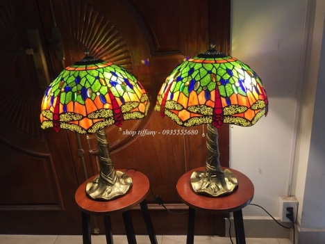 Đèn Tiffany họa tiết chuồn chuồn