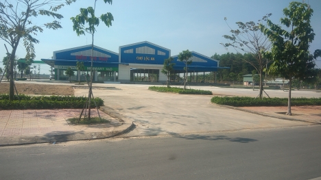 Bán đất cực đẹp mặt tiền đường tỉnh lộ DT769, đối diện chợ, gần sân bay