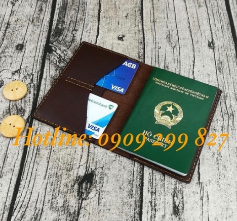 Xưởng làm bao da đựng passport, đặt làm bao da hộ chiếu, làm ví da đựng hộ chiếu tphcm,