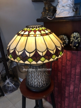 Thanh lý đèn tiffany hai thân của Mỹ.