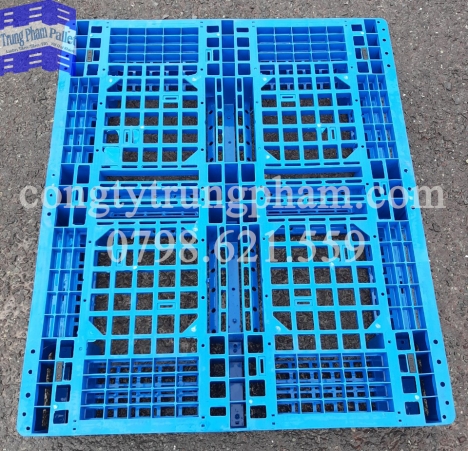 Pallet nhựa cũ giá rẻ tại Đồng Nai lh 0798621559