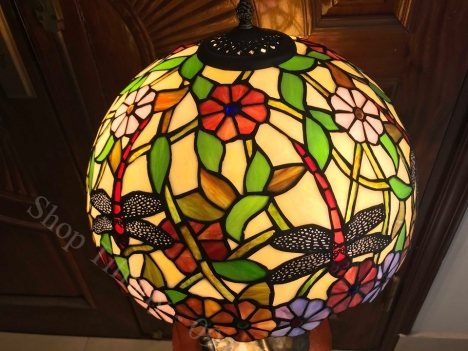 Đèn Tiffany họa tiết chuồn chuồn hoa
