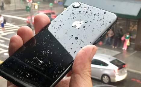 Cấu hình mạnh - giá tiền hợp lí của iPhone 7 32gb cũ