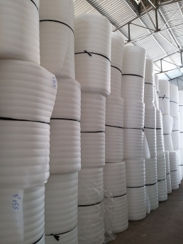 Mút xốp pe foam bọc lót đồ gỗ nội thất giá rẻ