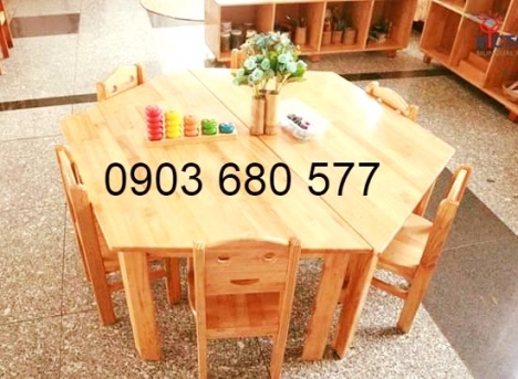 Nơi bán bàn và ghế gỗ mầm non dành cho trẻ nhỏ giá TỐT