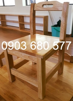 Nơi bán bàn và ghế gỗ mầm non dành cho trẻ nhỏ giá TỐT